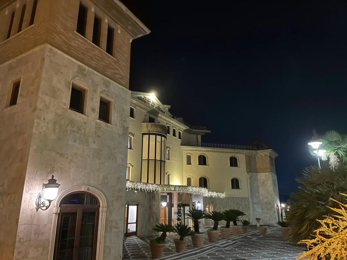 Park Hotel Imperatore Adriano Tivoli Esterno foto